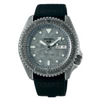 Seiko 5 Sports SRPE79K1