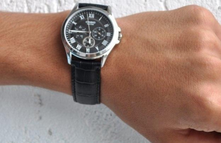 Casio Collection MTP-E301L-1B