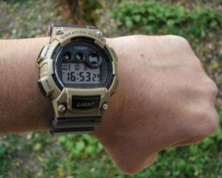 Casio Collection W-735H-5A