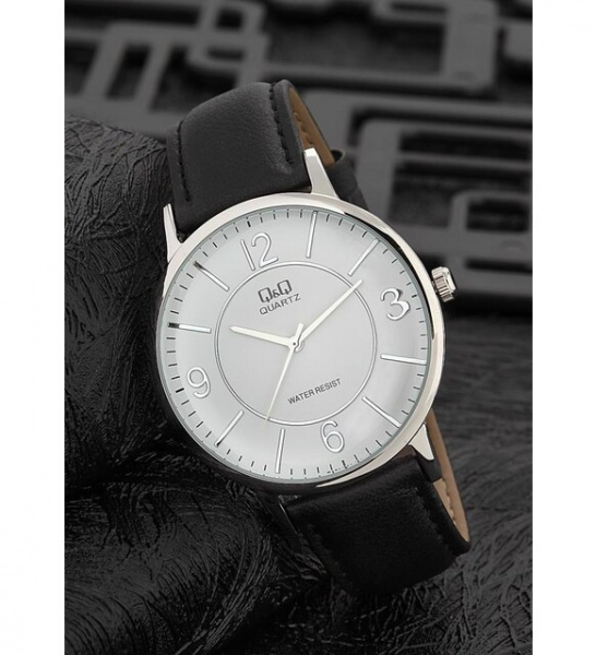 Q&Q Attractive QA24-332