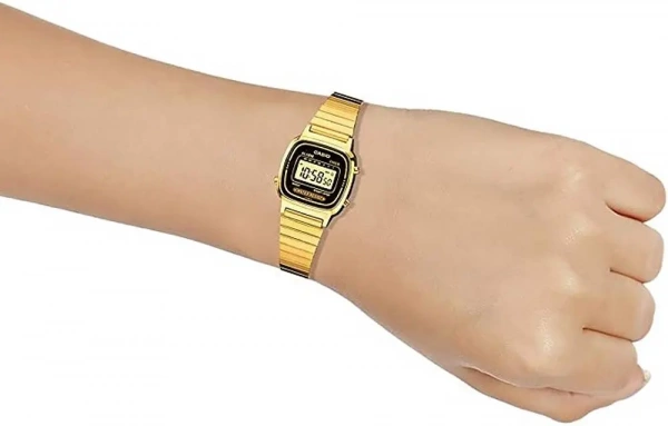 Casio Vintage LA670WGA-1D