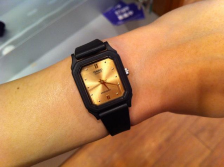 Casio Collection LQ-142E-9A