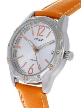 Casio Collection LTP-1389L-4B2