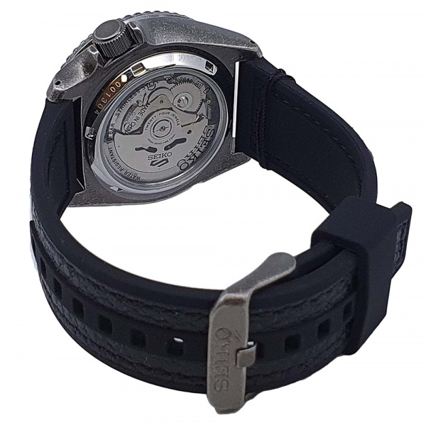 Seiko 5 Sports SRPE79K1