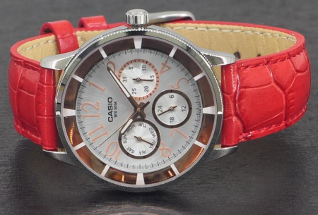 Casio Collection LTP-2084L-4B1