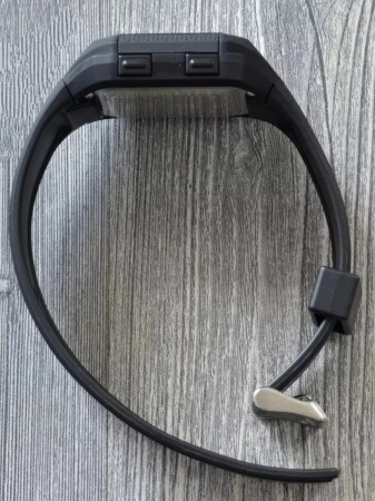 Q&Q Superior M158-001