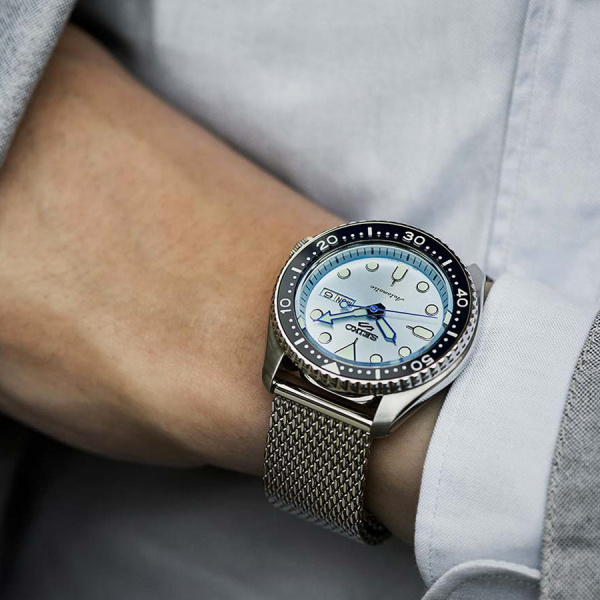 Seiko 5 Sports SRPE77K1